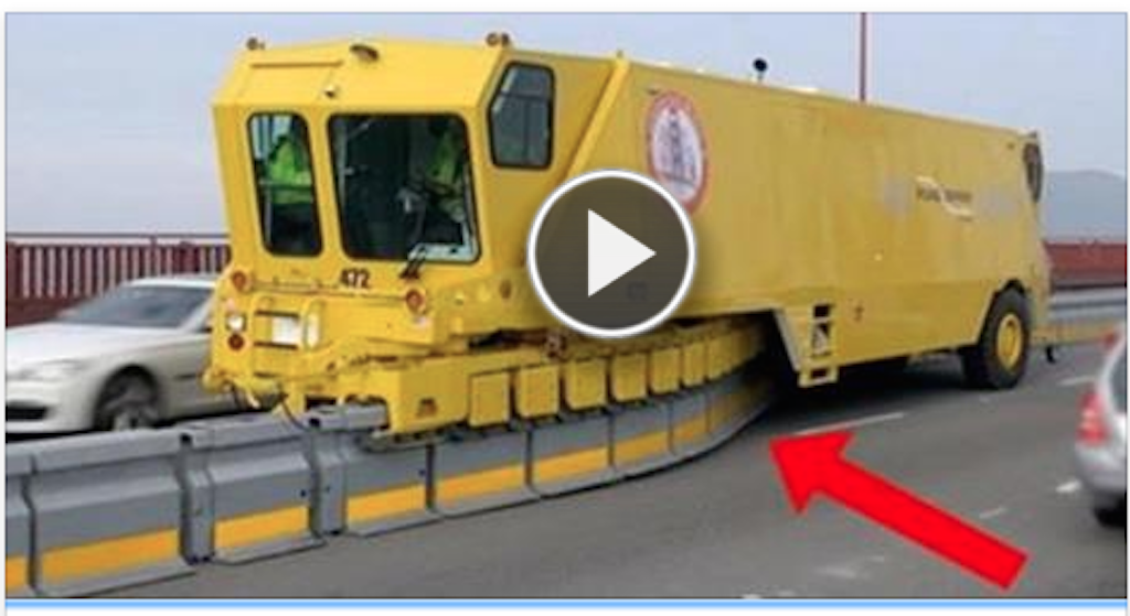 Here's how they manage to move the lanes of the highways within minutes and without risk - VIDEO